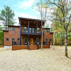 Greyhawk Pines|Sleeps16|HotTub|Arcade|Shuffleboard