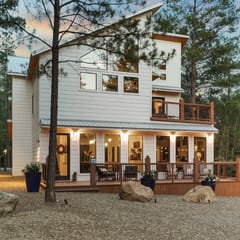 The Grinning Bear|Sleeps 14|Basketball|Pickleball