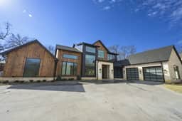 Cedar Pointe Texoma|Sleeps 18|Swimming Pool|Arcades