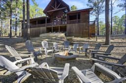 Grand Getaway- 3 Stories|6,400sqft|Hot Tub|FirePit