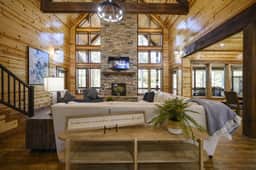 Grand Getaway- 3 Stories|6,400sqft|Hot Tub|FirePit
