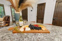 The Grinning Bear|Sleeps 14|Basketball|Pickleball