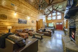 Whiskey Business|Hot Tub|Pool Table - Image 5
