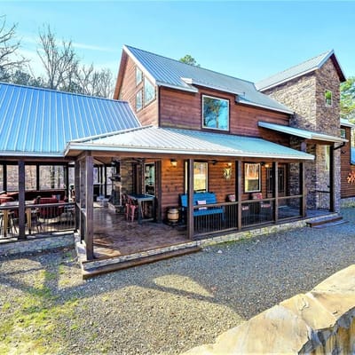 Indian Springs Lodge|Sleeps 20|Pool Table