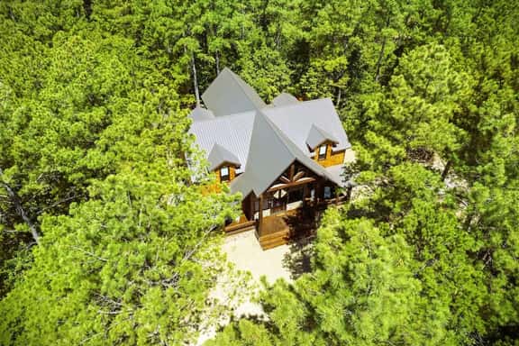 Grand Hideaway| Secluded|6 Bedroom - Image 1