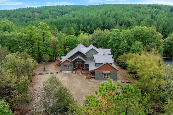 Grand Marquee|Sleeps 30|Creekside|Game Room - Image 1