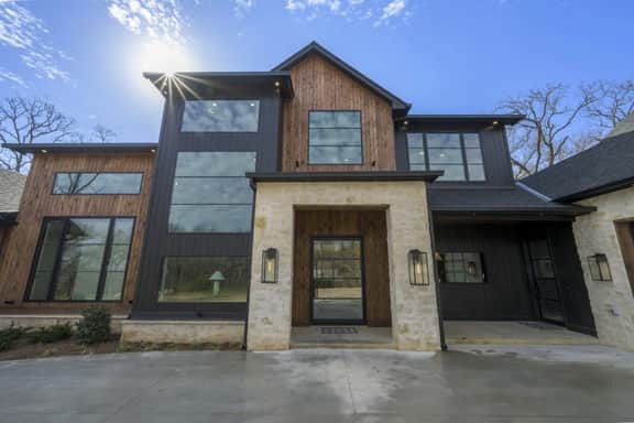 Cedar Pointe Texoma|Sleeps 18|Swimming Pool|Arcades