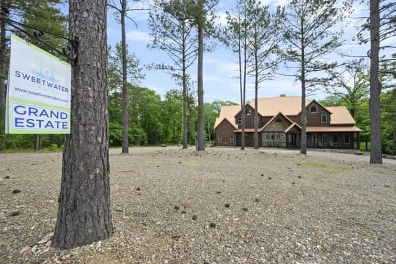 Grand Estate|sleeps 29|2 Hot Tubs|Playset|GameRoom