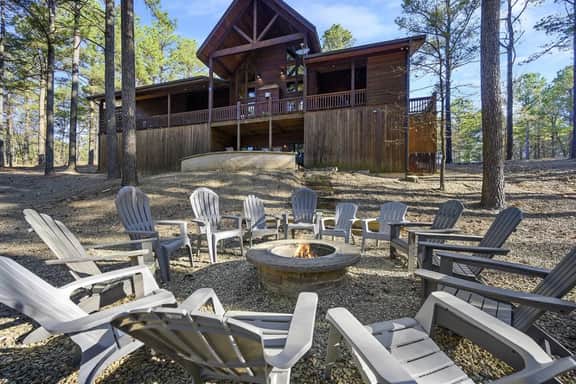 Grand Getaway- 3 Stories|6,400sqft|Hot Tub|FirePit
