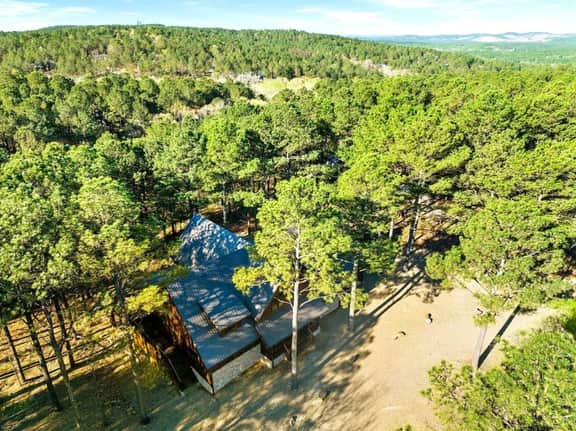 Grand Getaway- 3 Stories|6,400sqft|Hot Tub|FirePit