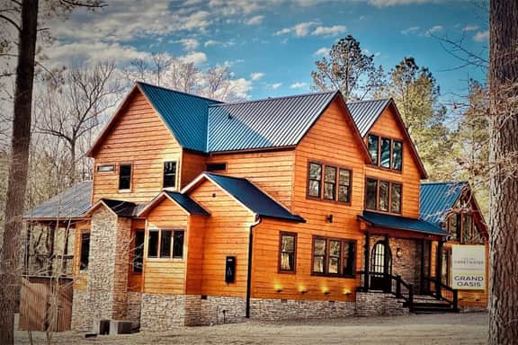 Grand Oasis|Creekside|Outdoor Kitchen|2 Game Rooms