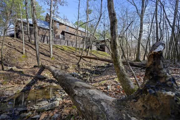 Indian Springs Lodge|Sleeps 20|Pool Table