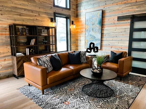 Soho Loft- Swimming Pool & Clubhouse on 36-acre re