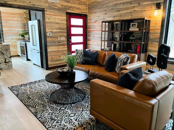 Soho Loft- Swimming Pool & Clubhouse on 36-acre re