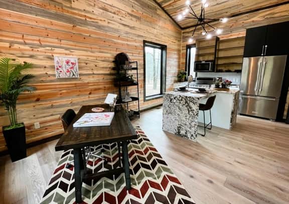 Soho Loft- Swimming Pool & Clubhouse on 36-acre re