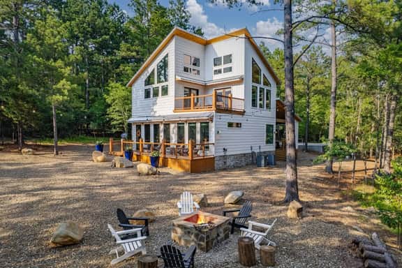 The Grinning Bear|Sleeps 14|Basketball|Pickleball