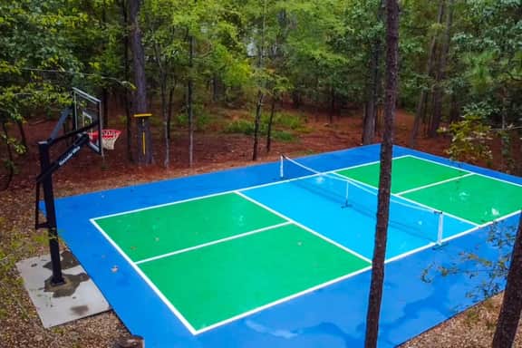 The Grinning Bear|Sleeps 14|Basketball|Pickleball
