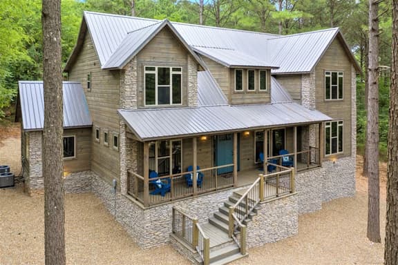 Forest Home|5B/5.5BA|Hot tub|Game Room|Playset